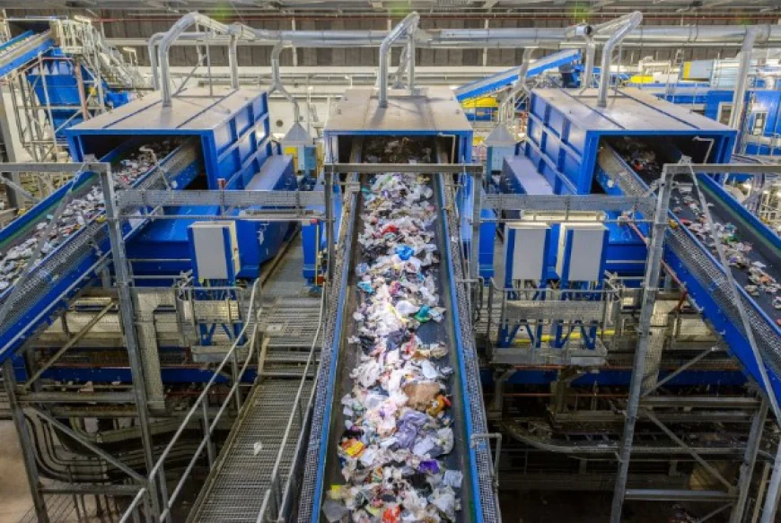 How Does Waste Management Equipment Improve Operational Efficiency?