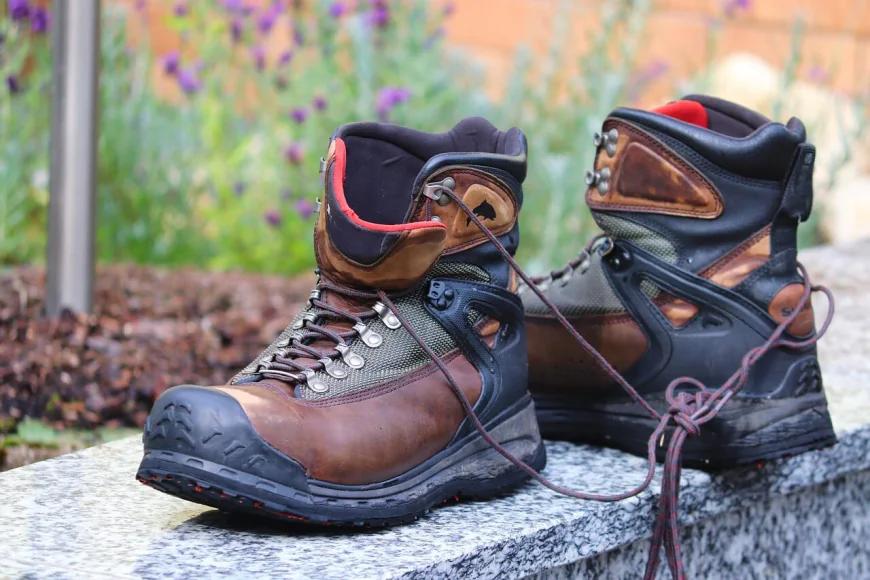 Choosing the Right Safety Shoes for All-Day Comfort and Modern Style