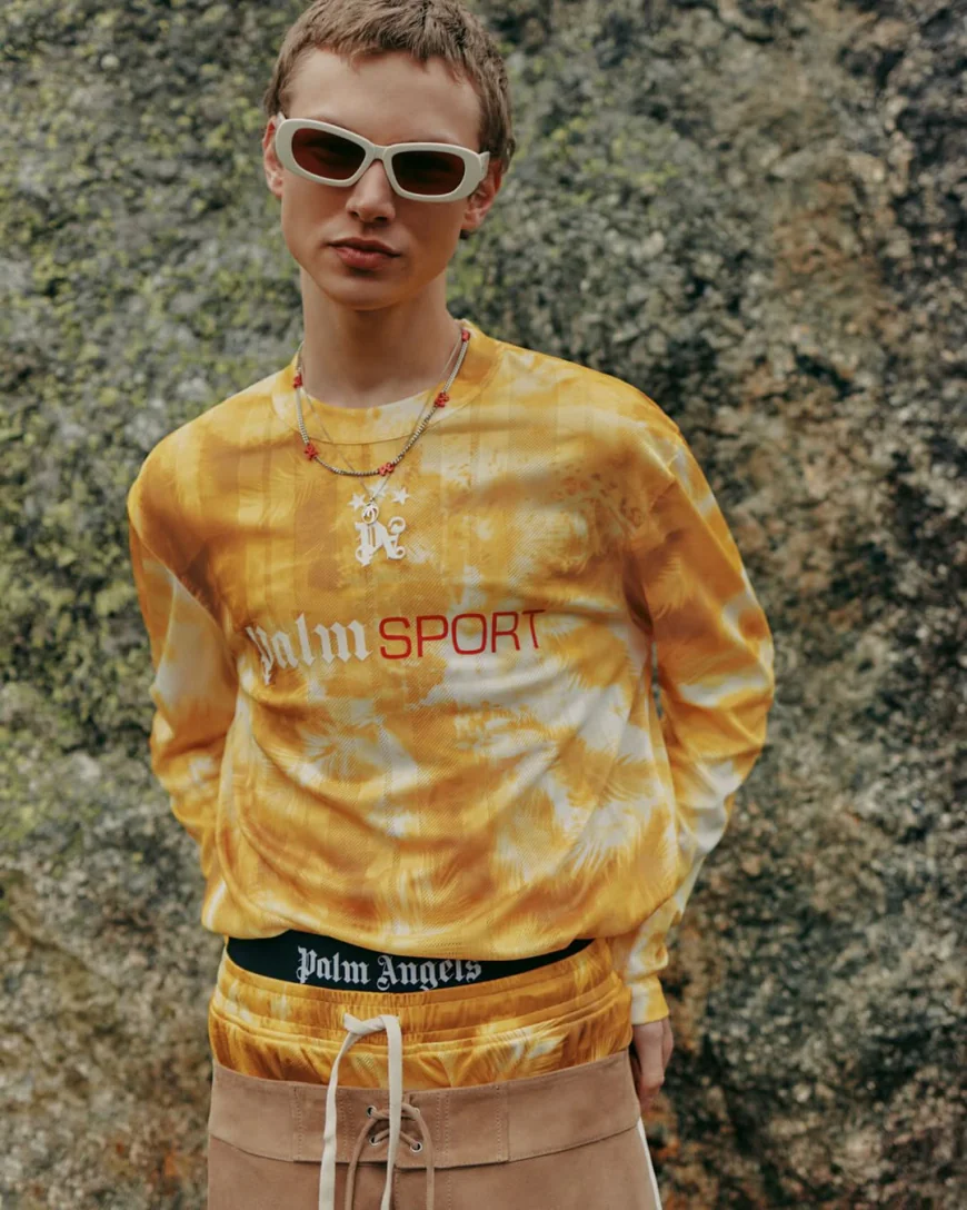 Palm Angels Logo Hoodie – Luxury Streetwear with a Relaxed Edge