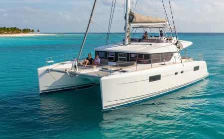 Why Are Family Catamaran Tours in Cancun Perfect for All Ages?