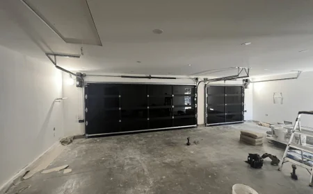 Keep Your Business Moving with Expert Commercial Garage Door Service