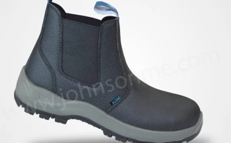 Best Safety Shoes for Workplace Protection and Comfort