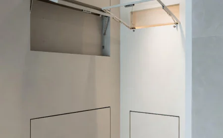 A surface that stays whole, even when it opens