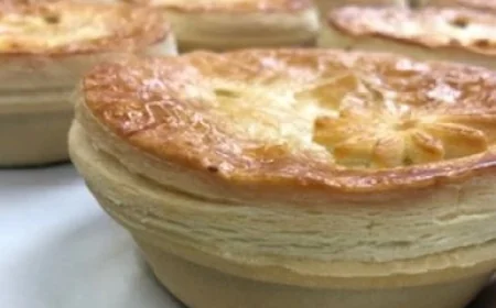 Award Winning Pies, Doughnuts & Bread | Nada Bakery