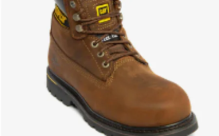 Why CAT Waterproof Safety Boots Are a Smart Choice for Tough Working Conditions