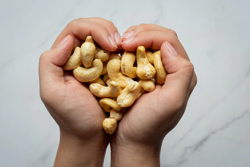 Where to Buy Cashew Nuts in Bulk from Trusted Suppliers India?