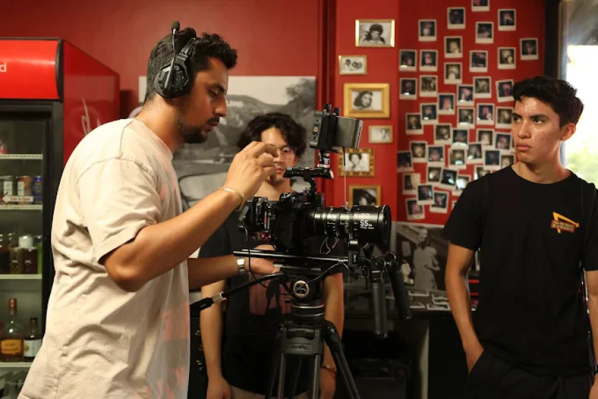 Beyond the Lens The Art, Science, and Strategy of Modern Video Production