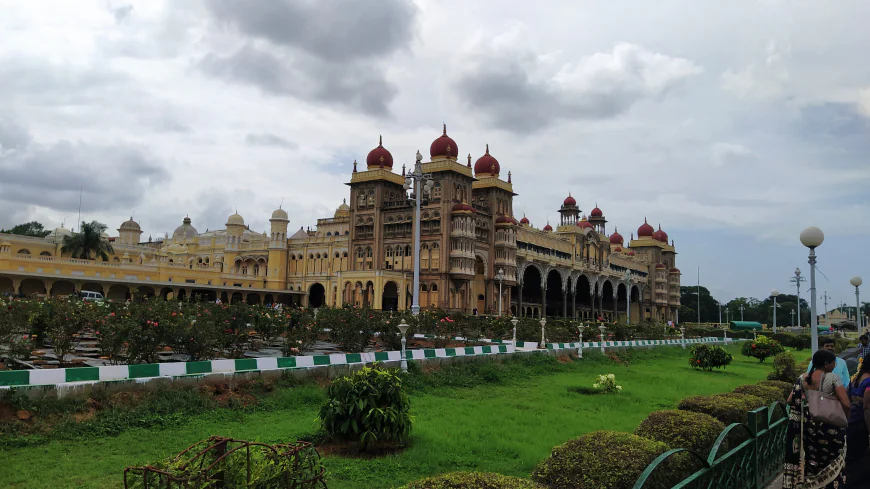 Ooty Tour Package from Mysore Including Tea Garden Visit