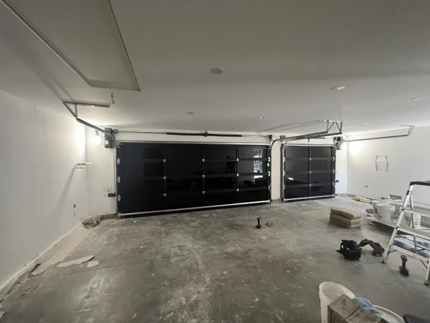 Keep Your Business Moving with Expert Commercial Garage Door Service