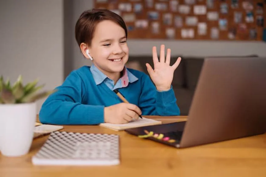 How an Online GCSE Tutor Can Help You Score Grade 9 Fast
