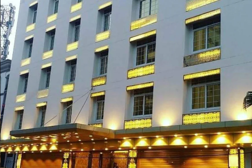 Book Hotel Room in Hazratganj for a Hassle-Free Stay in Lucknow