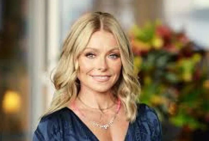 Kelly Ripa Height and Weight in Relation to Fitness Goals