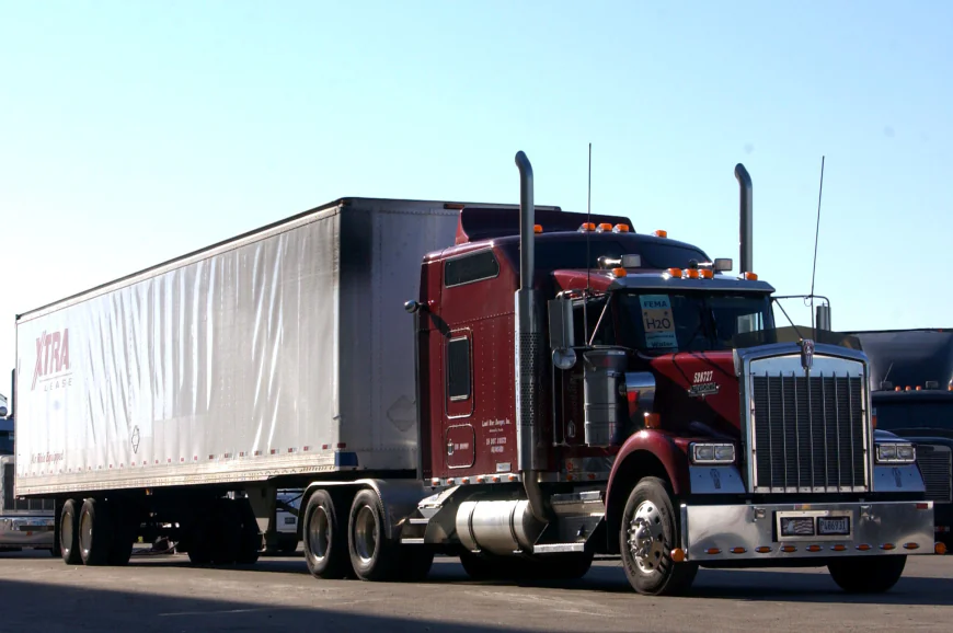 Who Owns O Trucking LLC? Inside the Dover, Delaware Dispatch Company