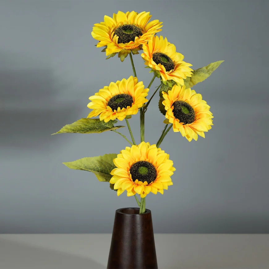 Why Businesses Prefer Wholesale Decorative Item Suppliers