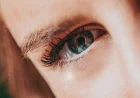Best Eyelash Extension Glue in India: How to Choose the Right Adhesive for Perfect Retention