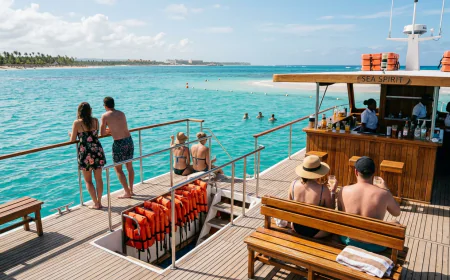 How Can You Plan a Fun and Safe Party Boat Trip in Punta Cana?