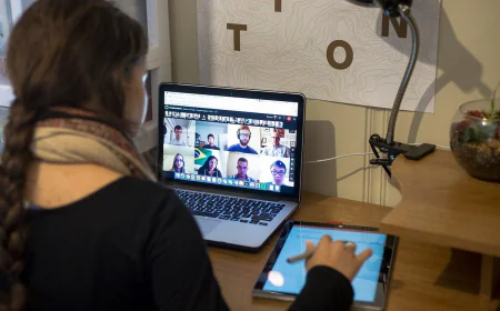 How Online Classes Help Makes Studying Easier for Busy Students