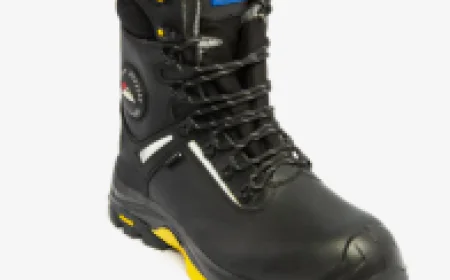 Why Vibram Safety Waterproof Footwear Is Trusted by UK Workers