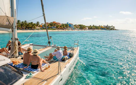 Why Is Isla Mujeres a Top Choice for a Day Trip From Cancun