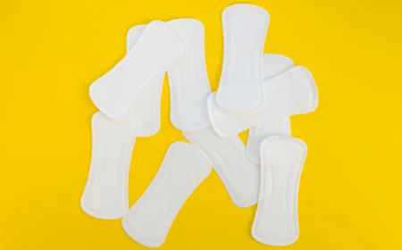 The Complete Guide to Sanitary Pads for Women with Sensitive Skin
