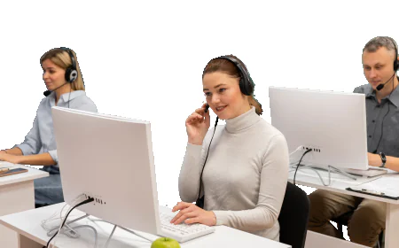 7 Key Features to Look for When Choosing a Contact Center Solution