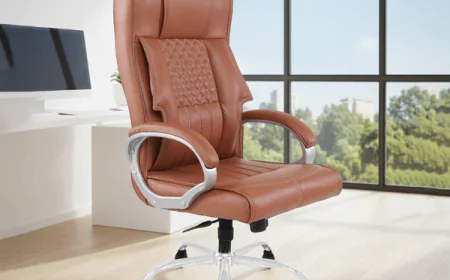 Key Features That Define a Premium Luxury Boss Chair