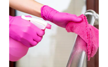 When Is the Right Time to Book a Deep House Cleaning in Fort Lauderdale Instead of Regular Cleaning?