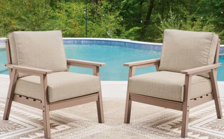 How Accent Chairs Add Personality To Any Living Room