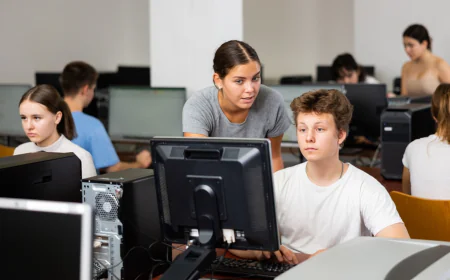 Career Opportunities Students Can Explore Through BSc CS Colleges