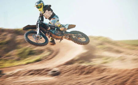 Advanced Substrate Technology in Competitive Motocross Aesthetics