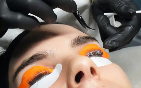 Professional Lash Lift Kits in India: The Rising Demand for Premium Eyelash Lift Products