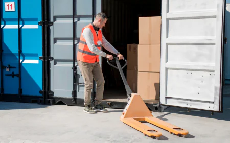 Why Pallet Delivery Is Essential for Safe and Reliable Freight Transport