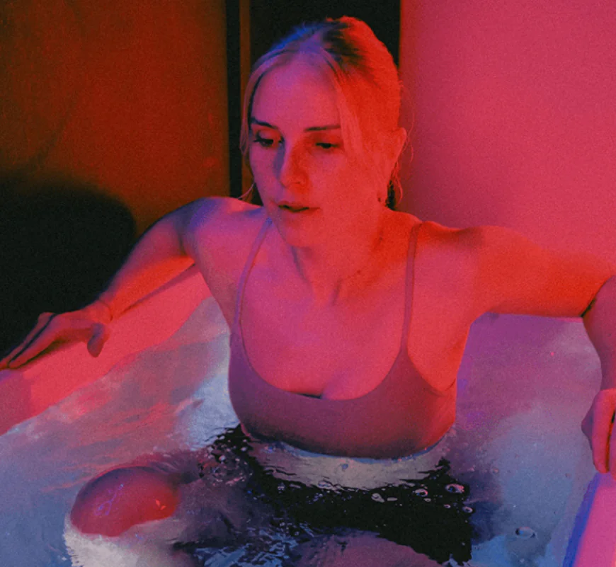 How Cold Plunge Therapy Boosts Energy, Circulation, and Focus