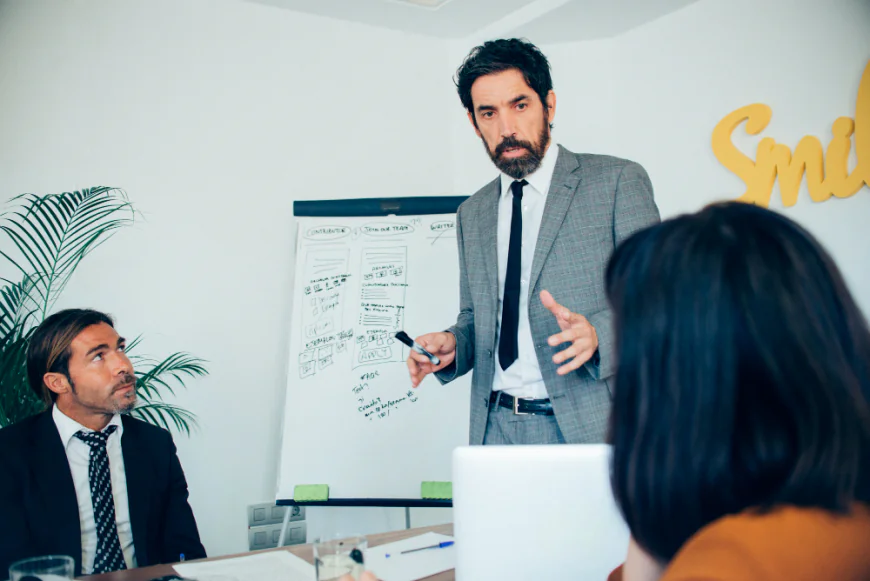How to Create Investor Reports That Drive Decision Making