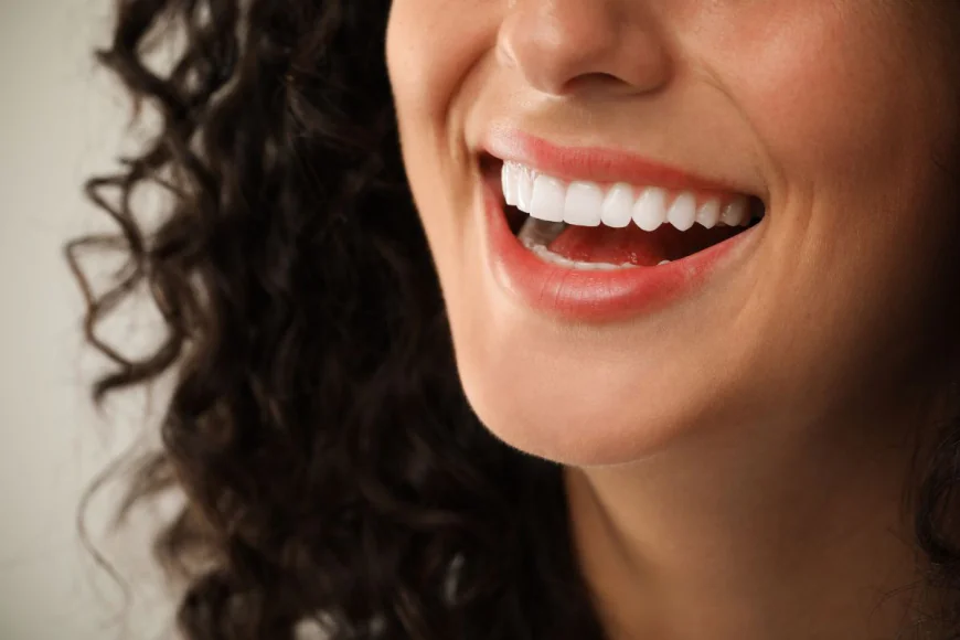 What Is Cosmetic Dental Treatment? A Complete Smile Makeover Guide