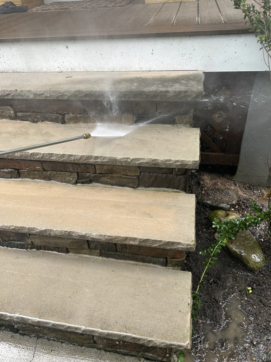 What’s the Best Exterior Cleaning Method for Storefronts That Need Regular Customer Footfall Appeal?