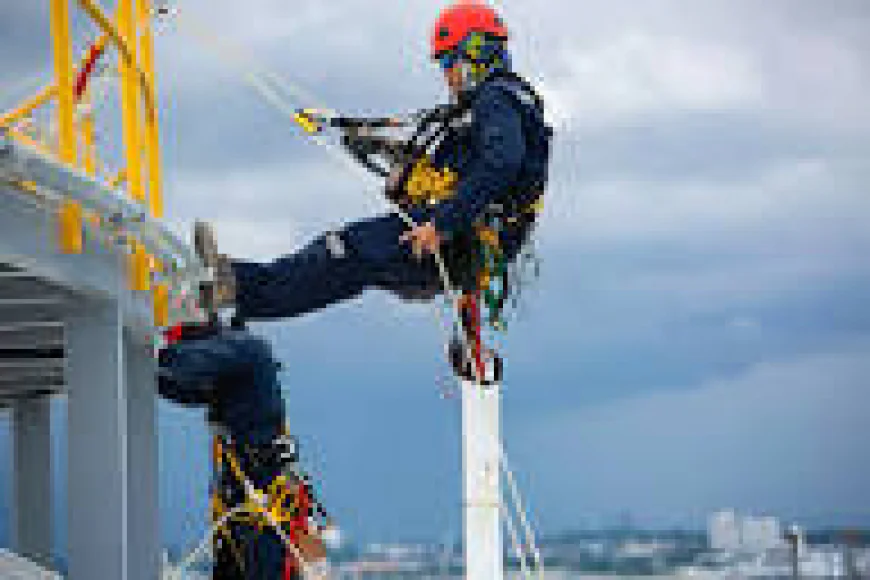 How to Conduct a Working at Height Risk Assessment Like a Safety Professional