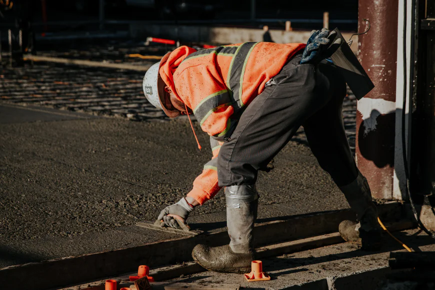 Why Choosing the Right Commercial Concrete Contractor in San Antonio, TX Matters