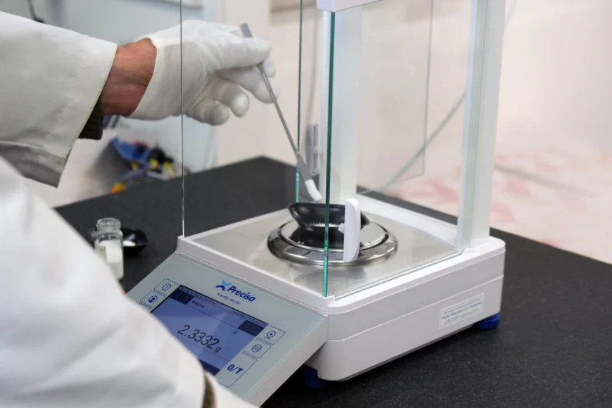 Analytical Balance and Its Role in Modern Laboratories