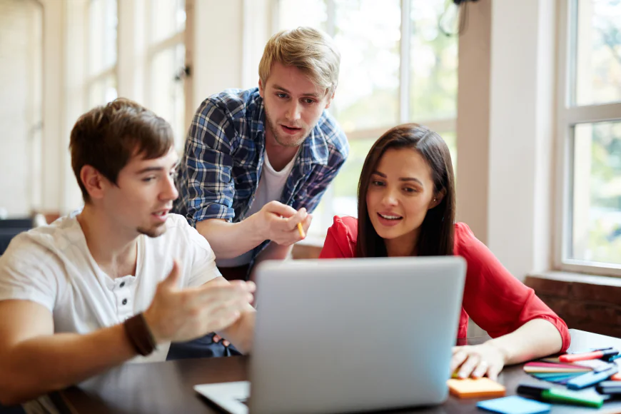 How HND Courses Prepare Students for University and Careers