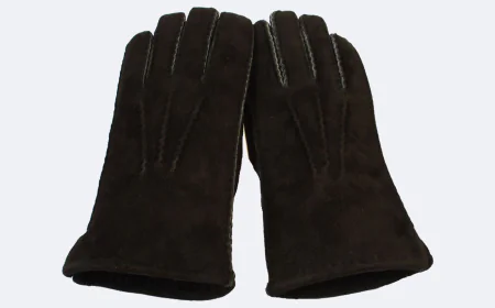 Looking for Stylish Winter Sheepskin Gloves for Everyday Wear?