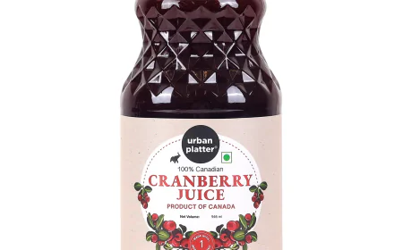 Cranberry Juice vs Cherry Juice: Nutritional Comparison