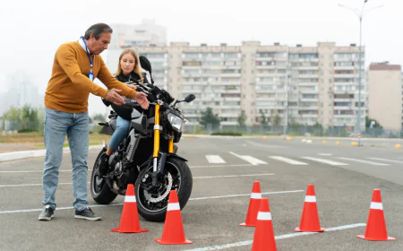 Motorcycle Training vs Self-Learning: Which Is Safer?