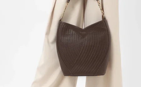 Upgrade Your Fashion with Handmade Leather Bags and Tote Bags for Women