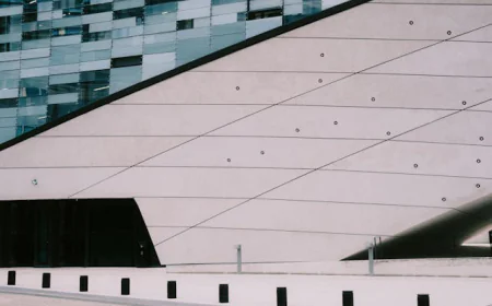 Biophilic Architectural Design: Bringing Nature Into Modern Buildings