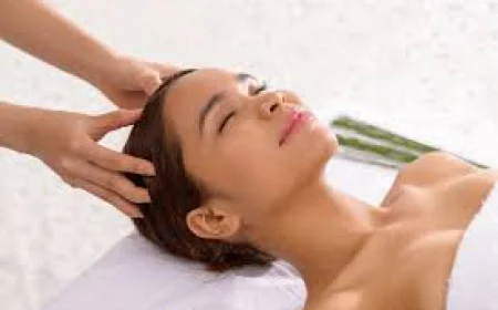 Reduce Stress and Improve Focus with a Head, Neck, and Shoulders Massage