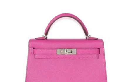 HERMES Kelly Mini 20 II Pink: A Timeless Luxury Statement in Magnolia Mysore Leather
