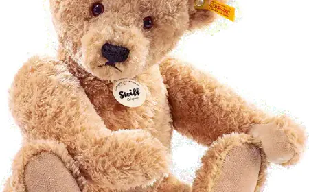 Why Is Steiff Known for Luxury and Craftsmanship?