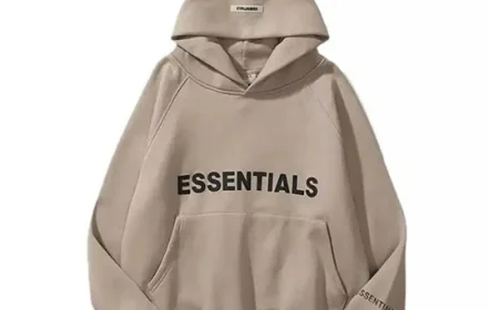 Why Essential Hoods Are a Must-Have for Every Fashion Lover