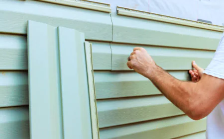 When Should You Call a Siding Repair Contractor in Princeton, NJ?